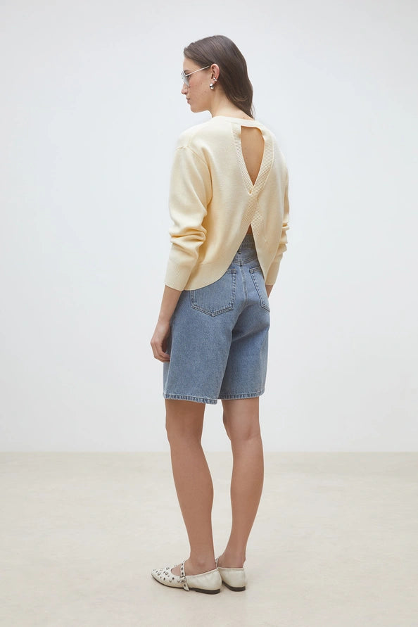 Plamedi Sweater