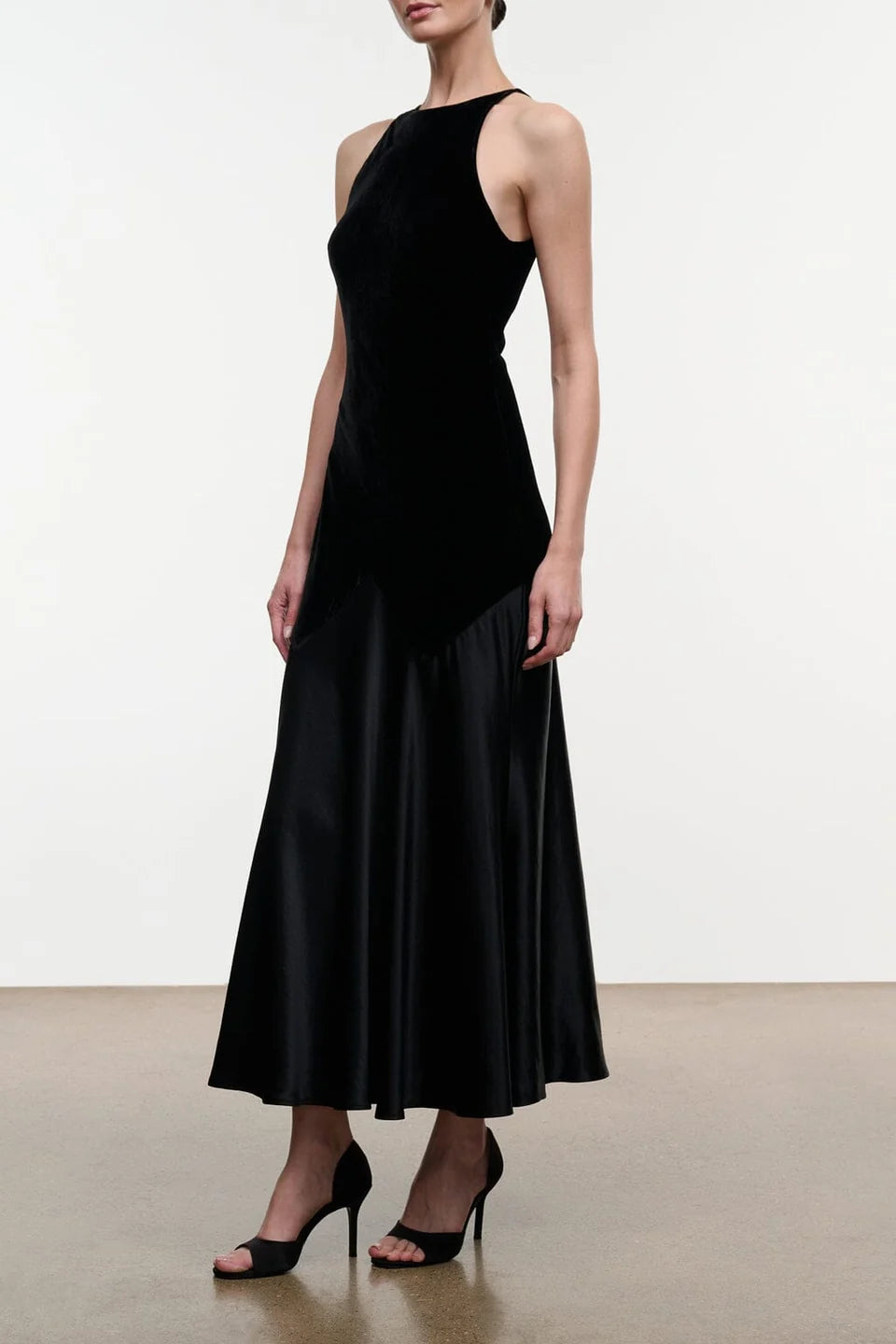 Marisole Velvet Dress