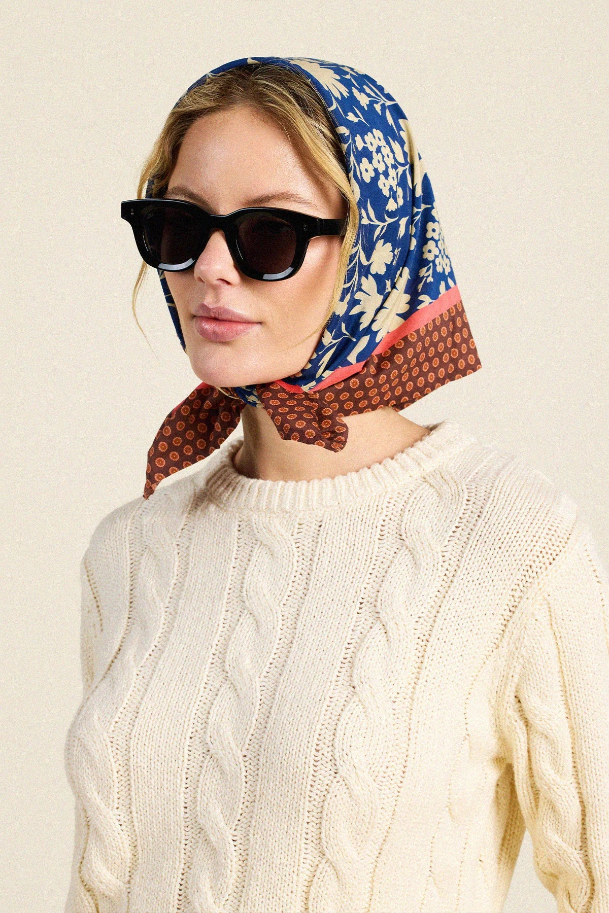 Charlotte Scarf